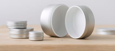 Is the standard ISO 22715 on cosmetic packaging legally binding?